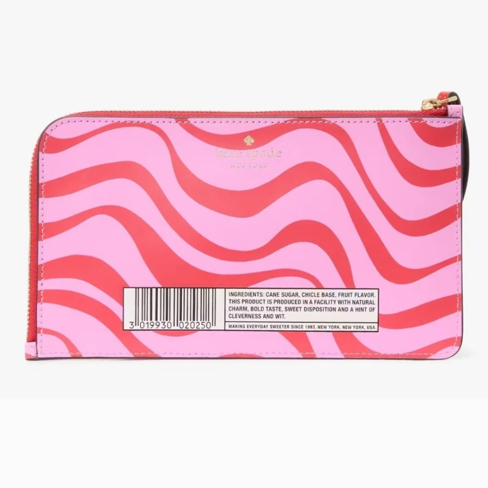 Kate Spade NWT Treat Yourself Bubble Chewing Gum Medium L-Zip Wristlet - Picture 3 of 5